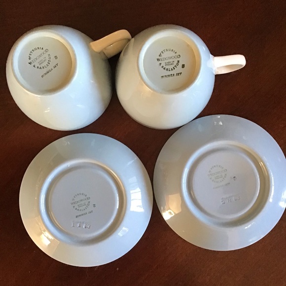 Vintage Wedgwood Summer Sky Tea Cup & Saucer, England (Set of 2) - Picture 3 of 5